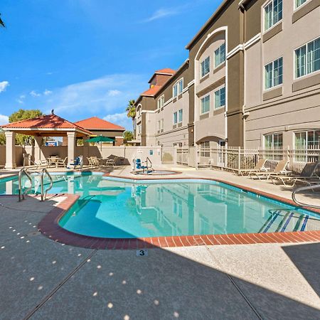 La Quinta By Wyndham Phoenix I-10 West Exterior photo